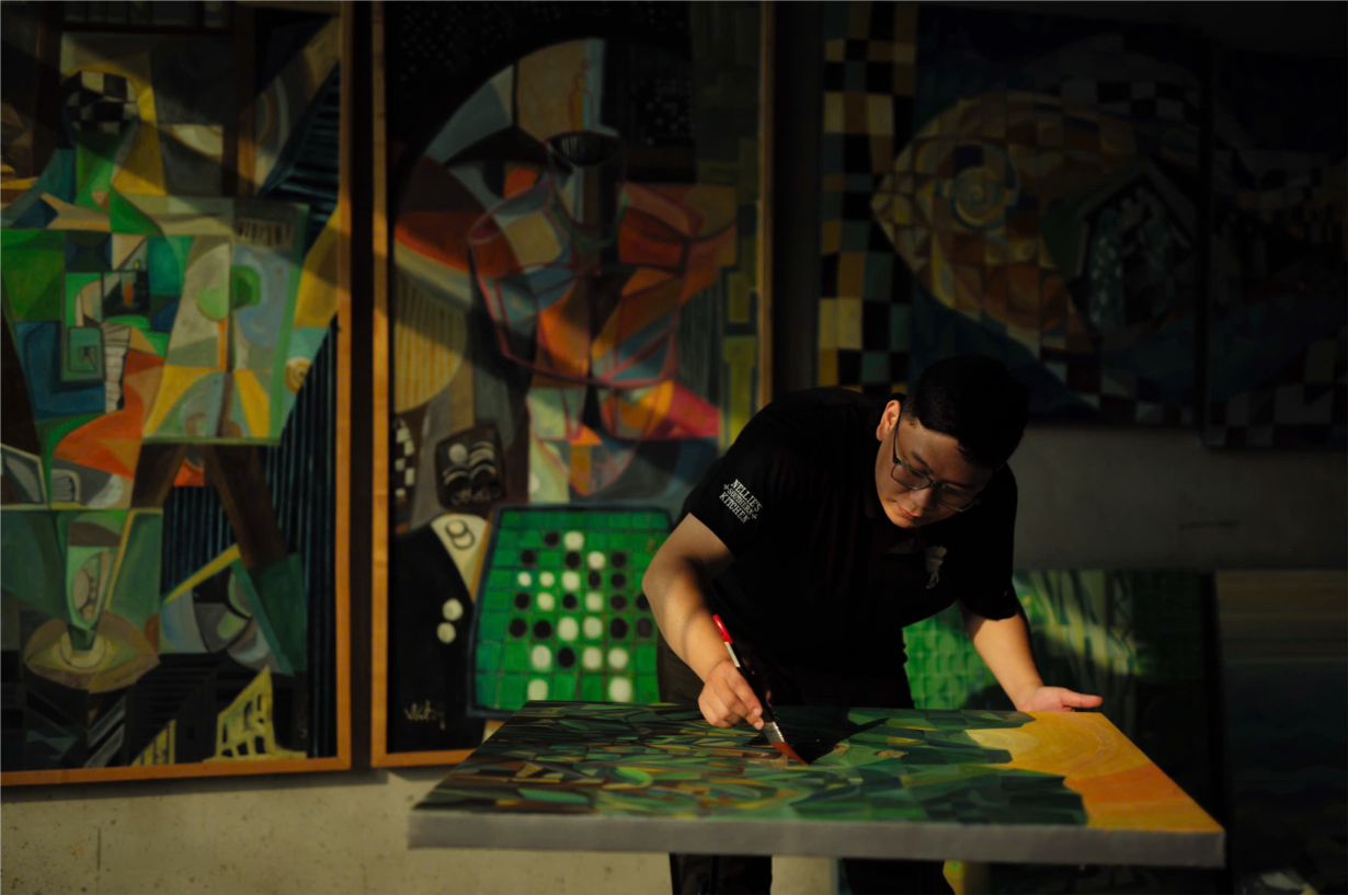 Họa sĩ Vũ Tuấn Việt và cuộc chơi với hội họa Lập thể